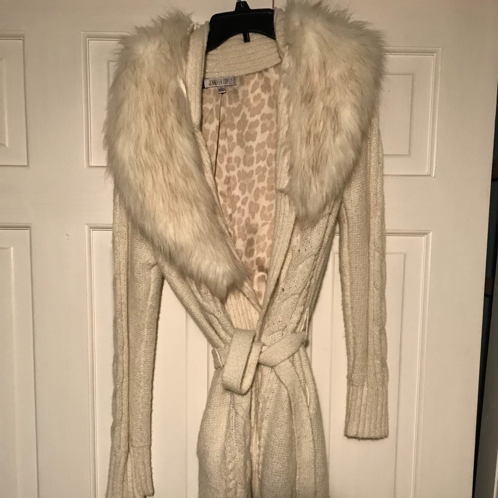Jennifer lopez designer coat